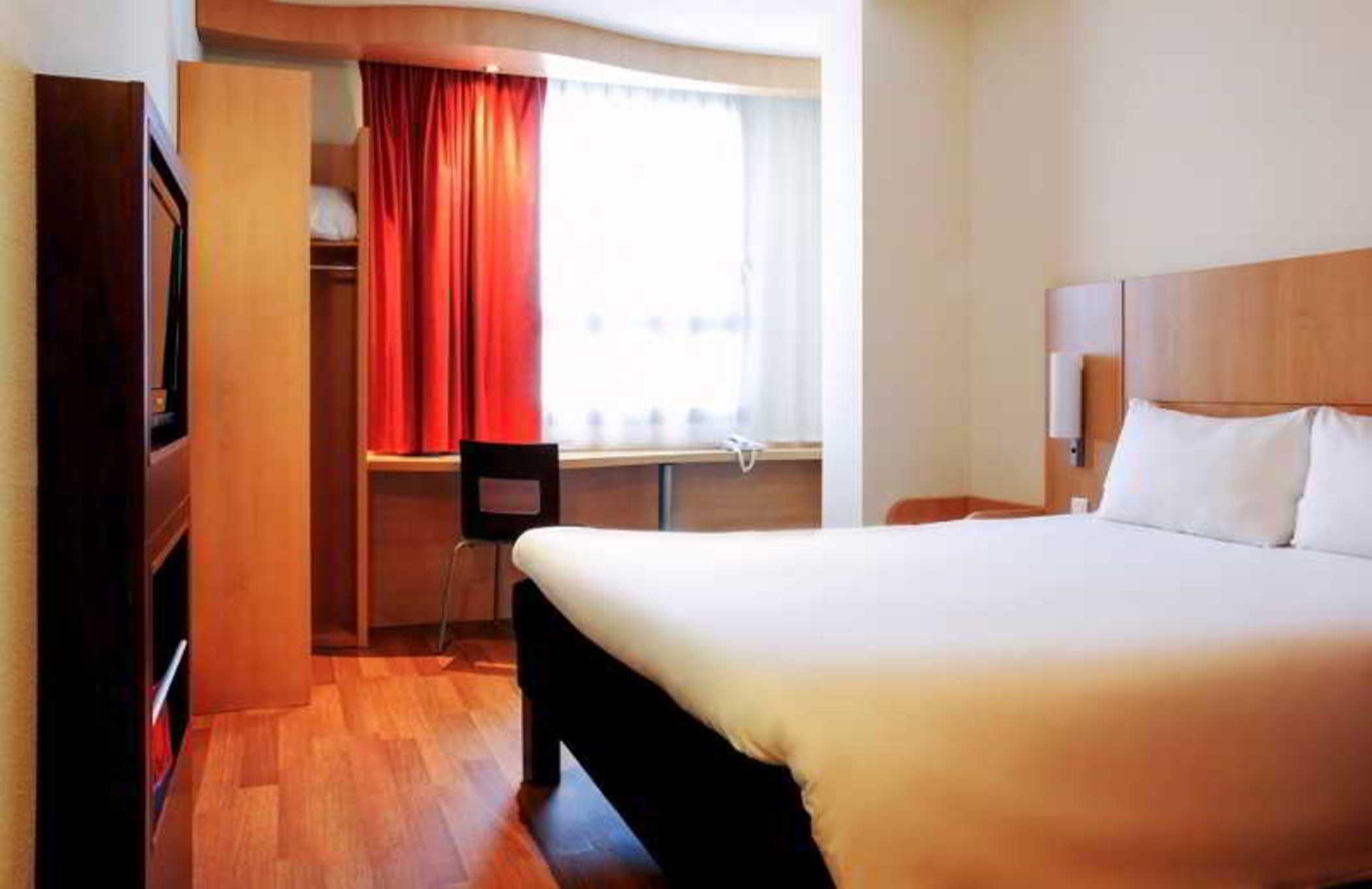Ibis Madrid Calle Alcala Ngoại thất bức ảnh